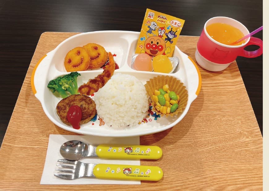 Kids lunch photo